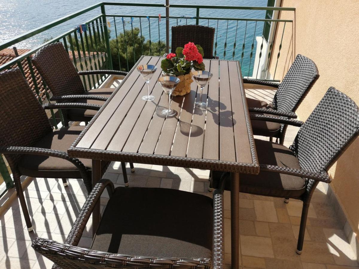 House Karlo Apartments Omiš Екстериор снимка