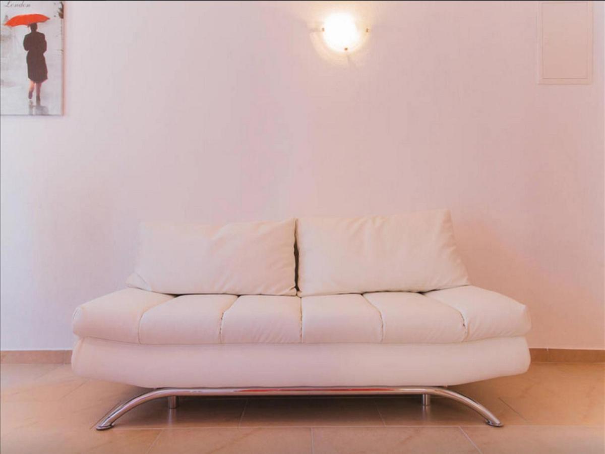 House Karlo Apartments Omiš Екстериор снимка