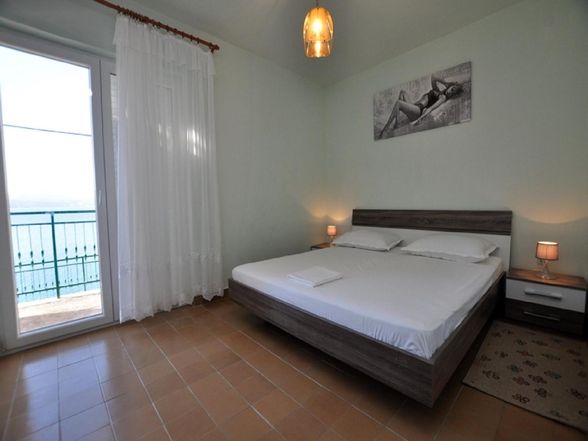 House Karlo Apartments Omiš Стая снимка